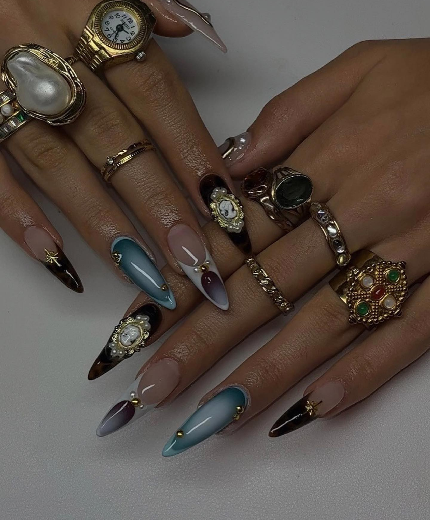 Handmade Vintage Cameo 3D Long Stiletto Press On Nails - Dark Academia Tortoiseshell & Aura Nail Art - Victorian Pearl Luxury Nails
