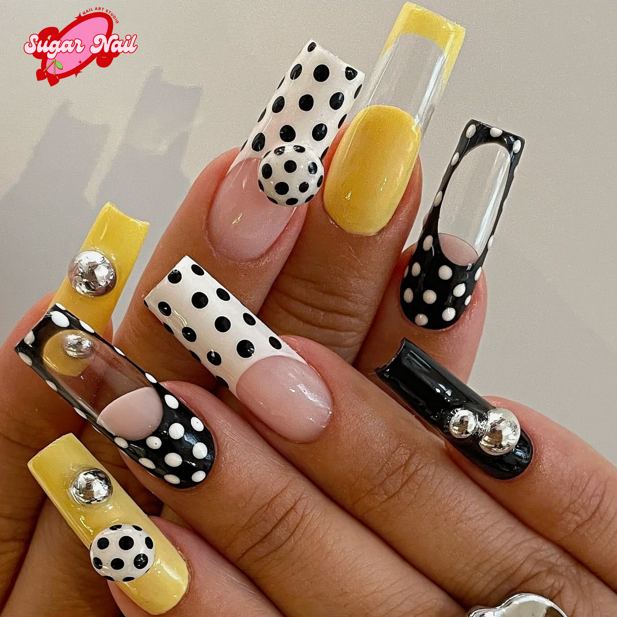 Black Yellow Polka Dot