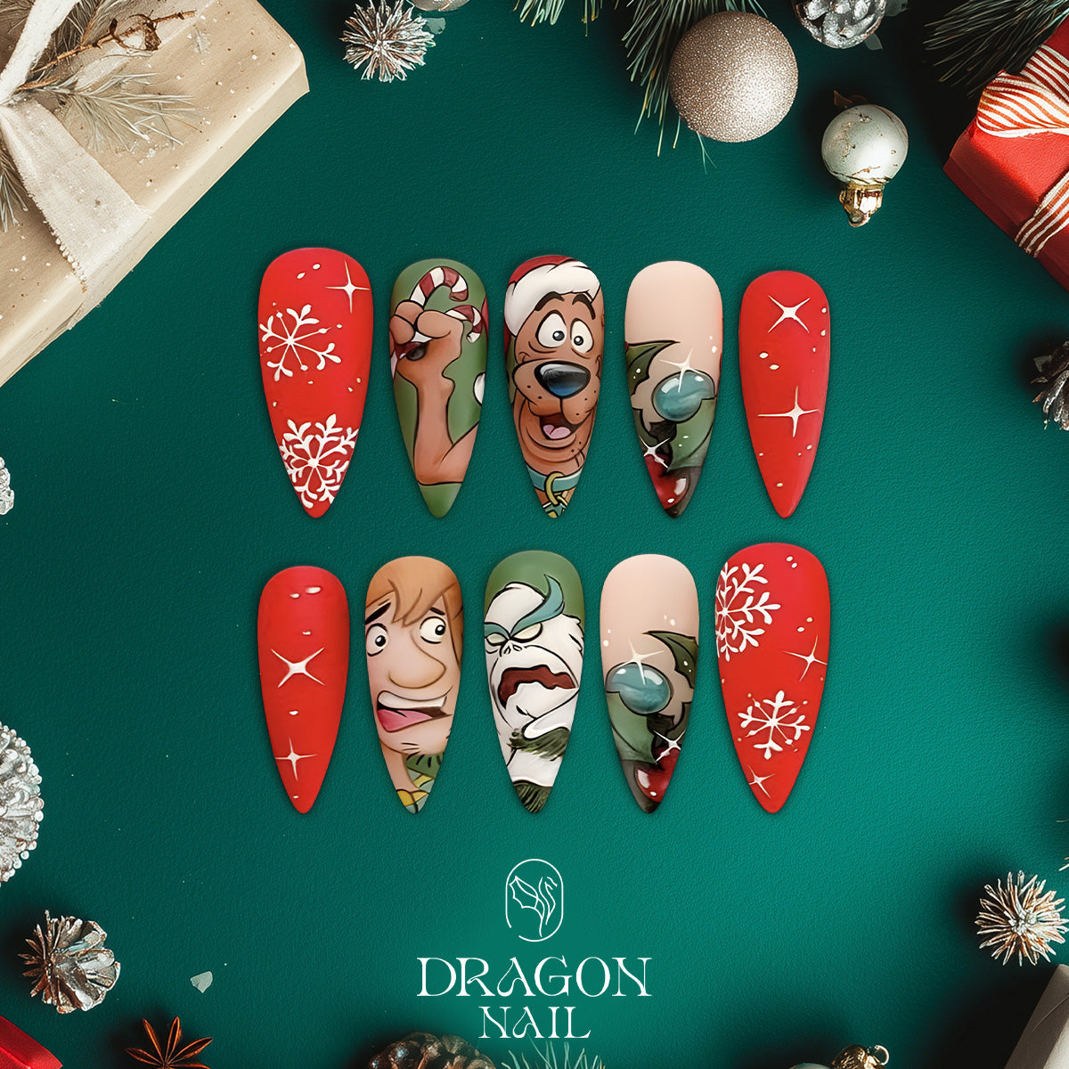 Scooby-Doo Christmas Nails, Reusable Press-On Set, Cartoon Holiday Design, Limited Edition