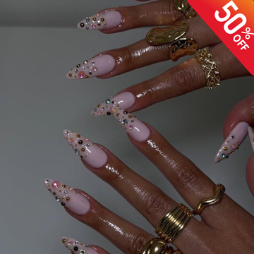 Valentines Pink Press On Nails | Handmade Girly Nail Set | Soft & Elegant Design | Minimalist Pearl Edge Nail Art | Luxury Nails