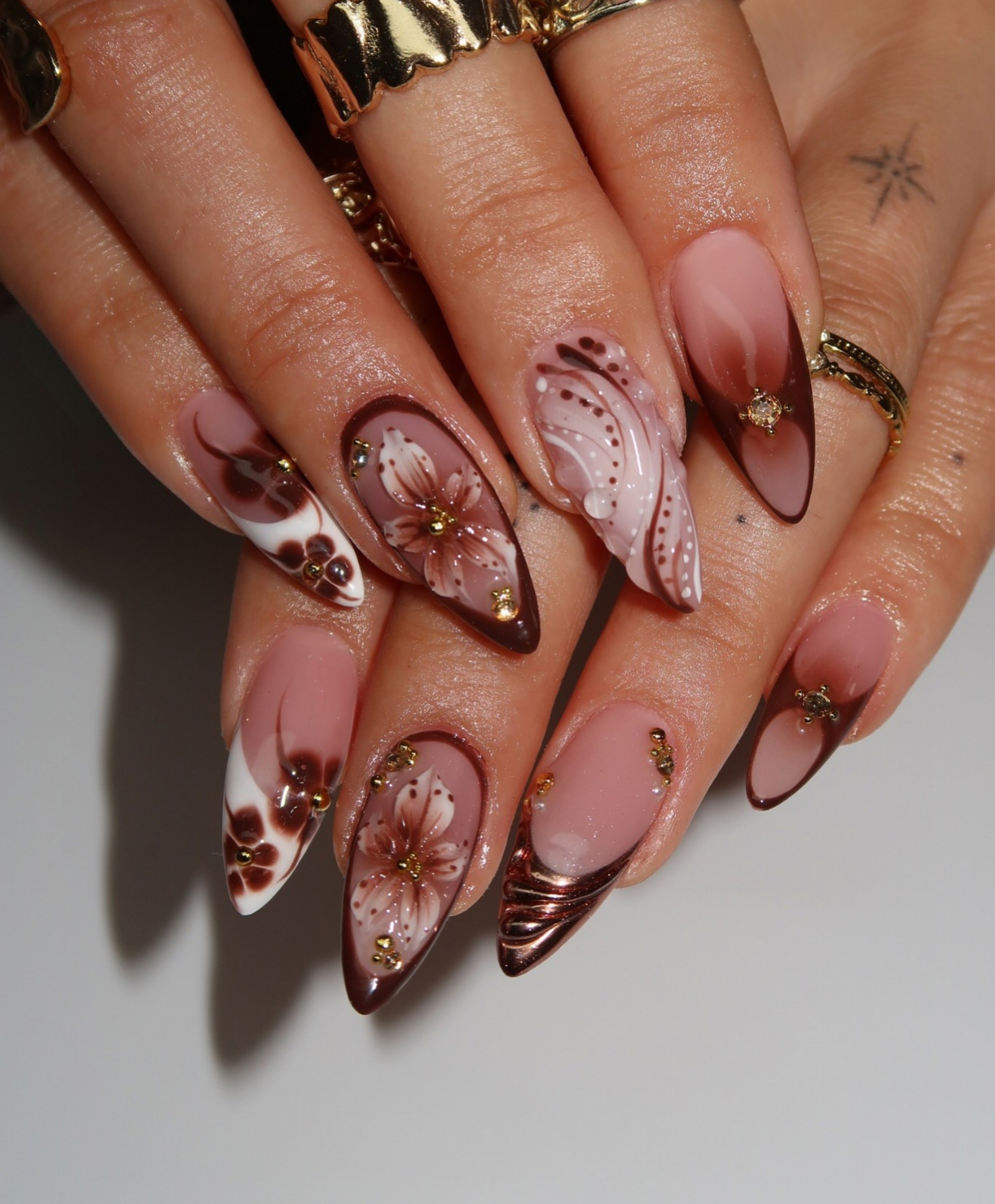 Handmade 3D Brown Floral & Shell Press On Nails | Chocolate Ombre Flower Luxury Fake Nails | Long Almond Autumn Nails for Coffee Date & Event