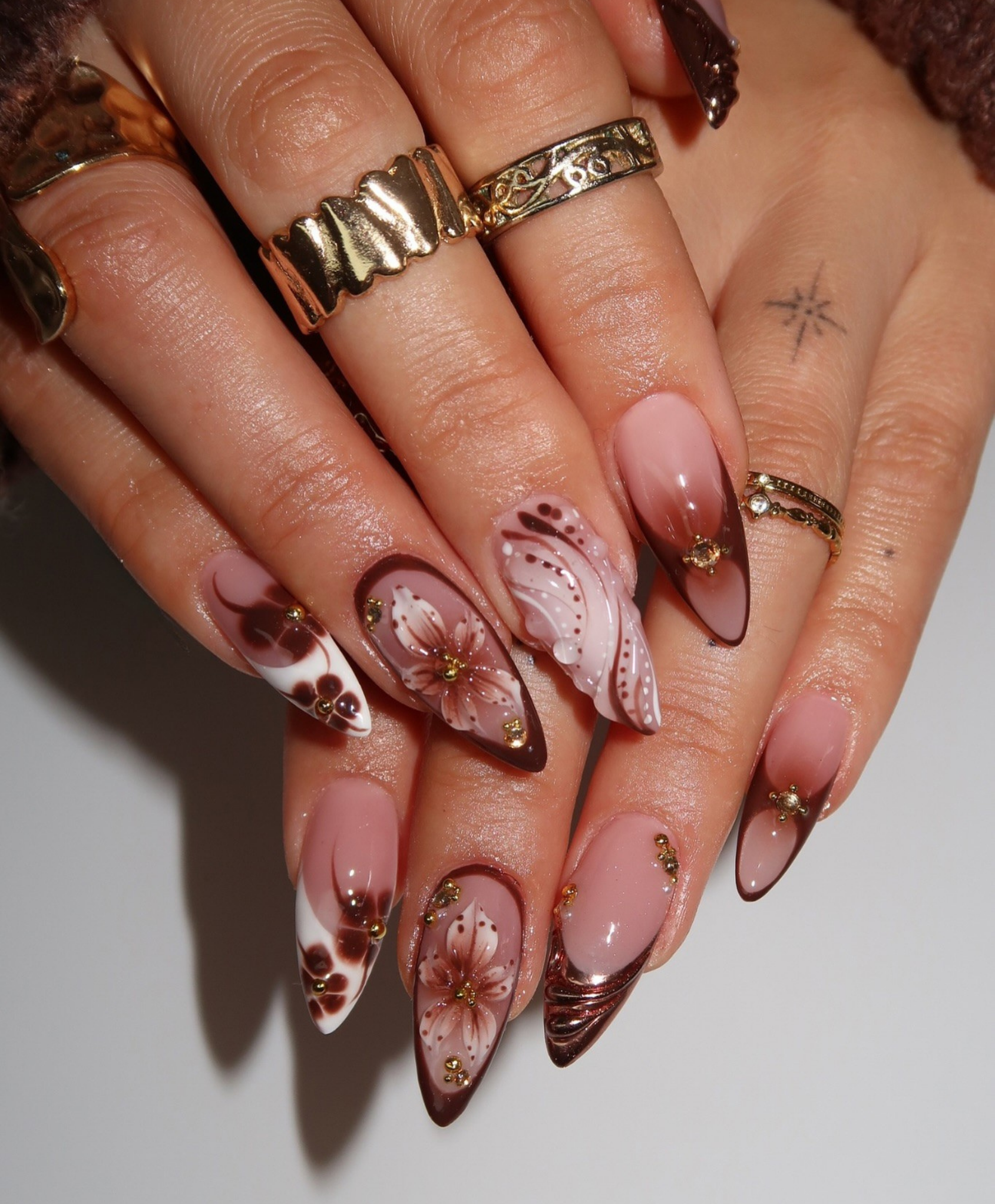 Handmade 3D Brown Floral & Shell Press On Nails | Chocolate Ombre Flower Luxury Fake Nails | Long Almond Autumn Nails for Coffee Date & Event
