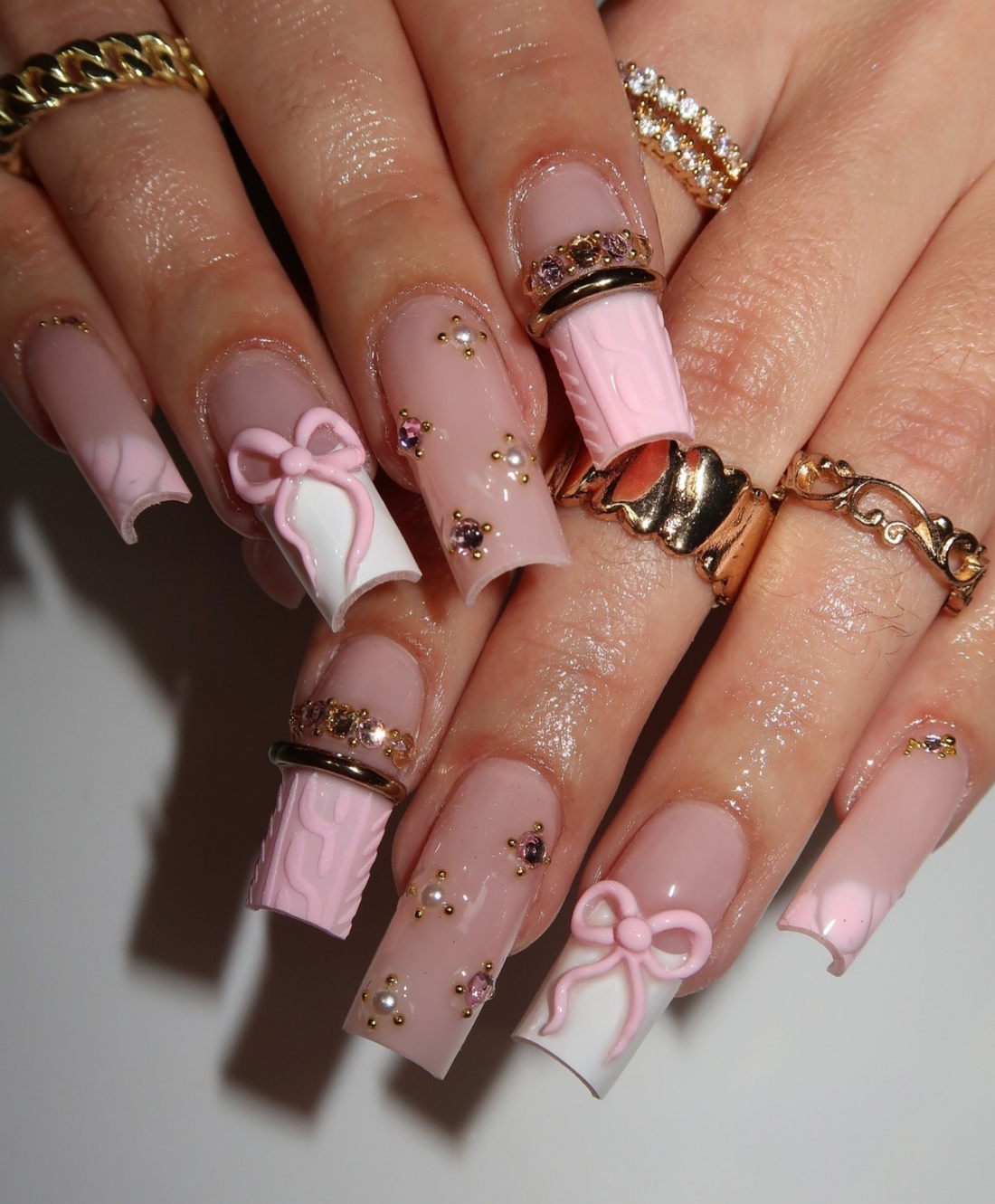 Hand-Painted 3D Bow & Sweater Texture Long Square Press On Nails - Elegant Pink & White Coquette Luxury Fake Nails for Winter, Date, Holiday