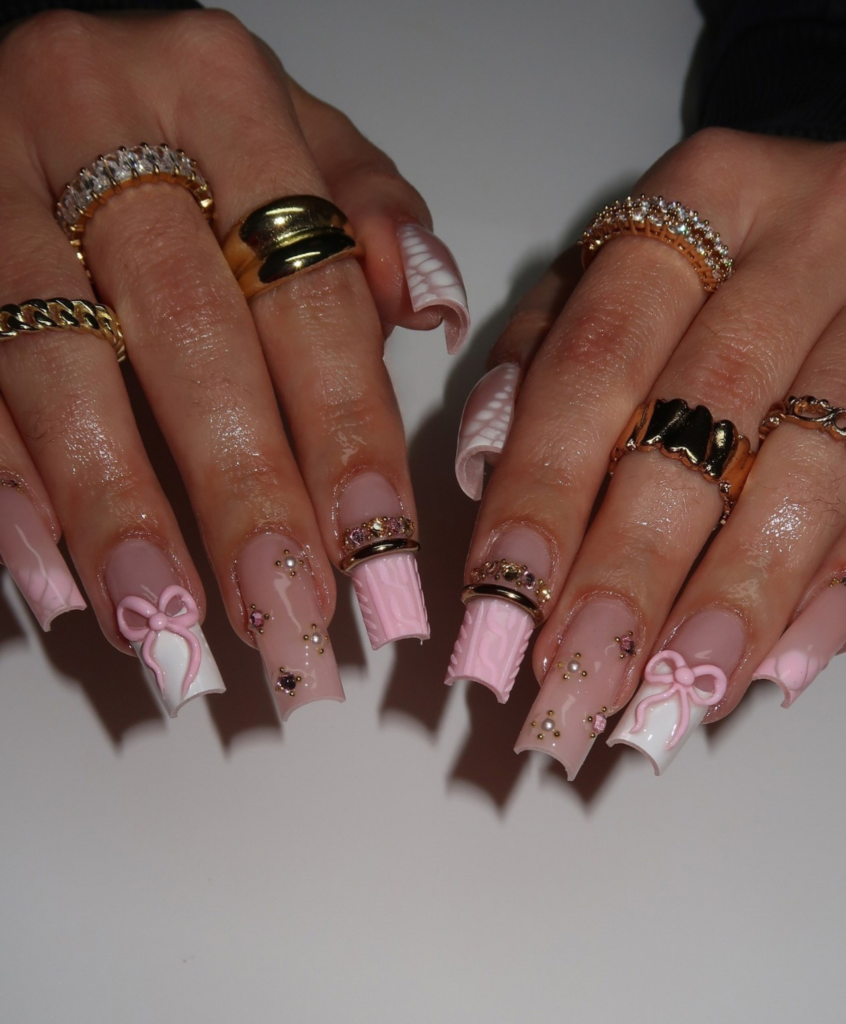 Hand-Painted 3D Bow & Sweater Texture Long Square Press On Nails - Elegant Pink & White Coquette Luxury Fake Nails for Winter, Date, Holiday
