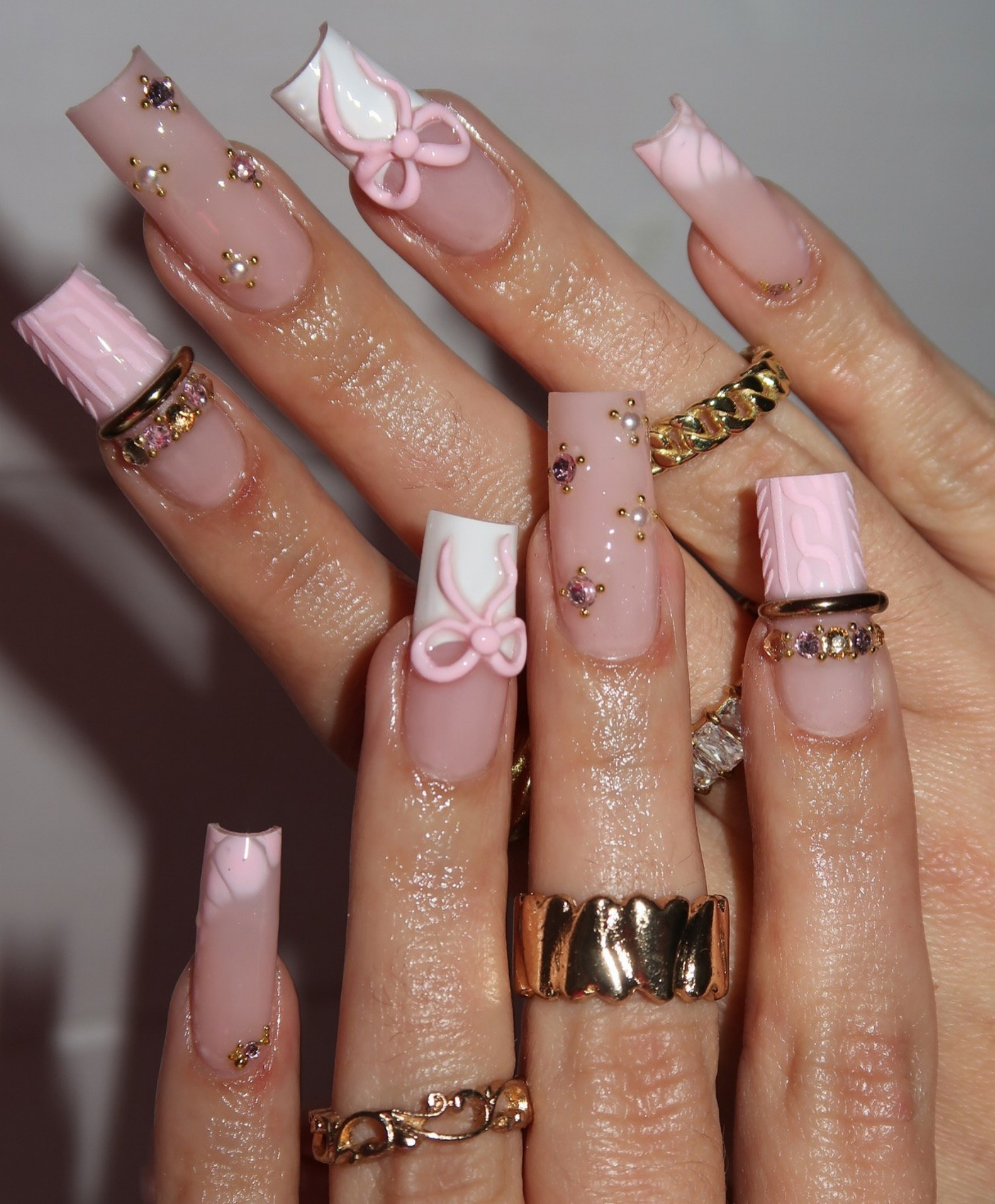 Hand-Painted 3D Bow & Sweater Texture Long Square Press On Nails - Elegant Pink & White Coquette Luxury Fake Nails for Winter, Date, Holiday