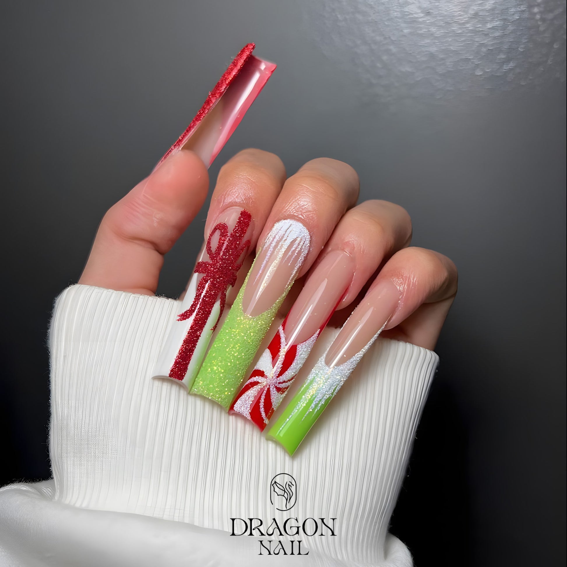 Christmas Gift Box Nails, Reusable Press-On Set, Red &amp; Green Holiday Glam, Limited Edition