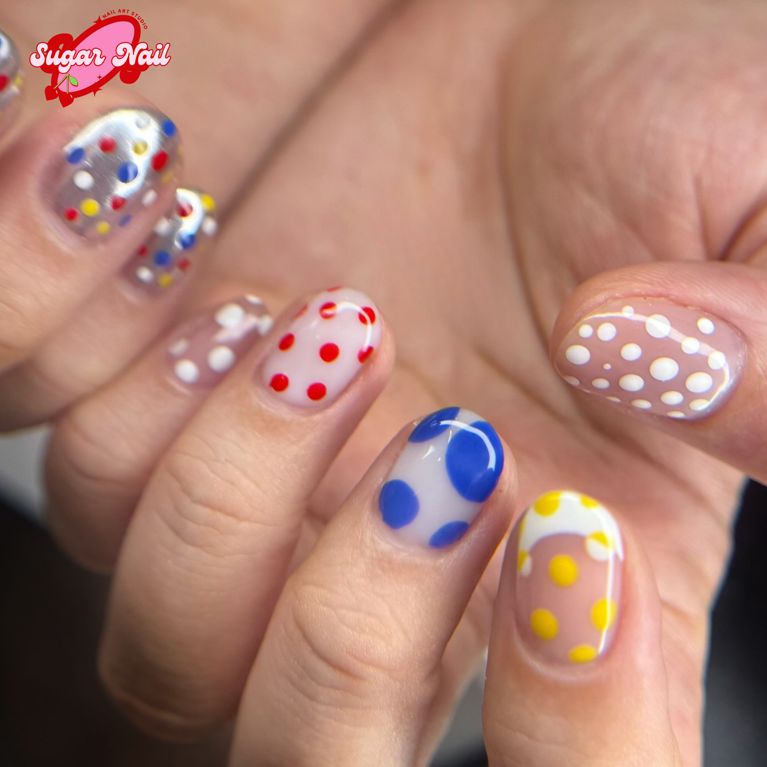 Color Sweet Polka Nails