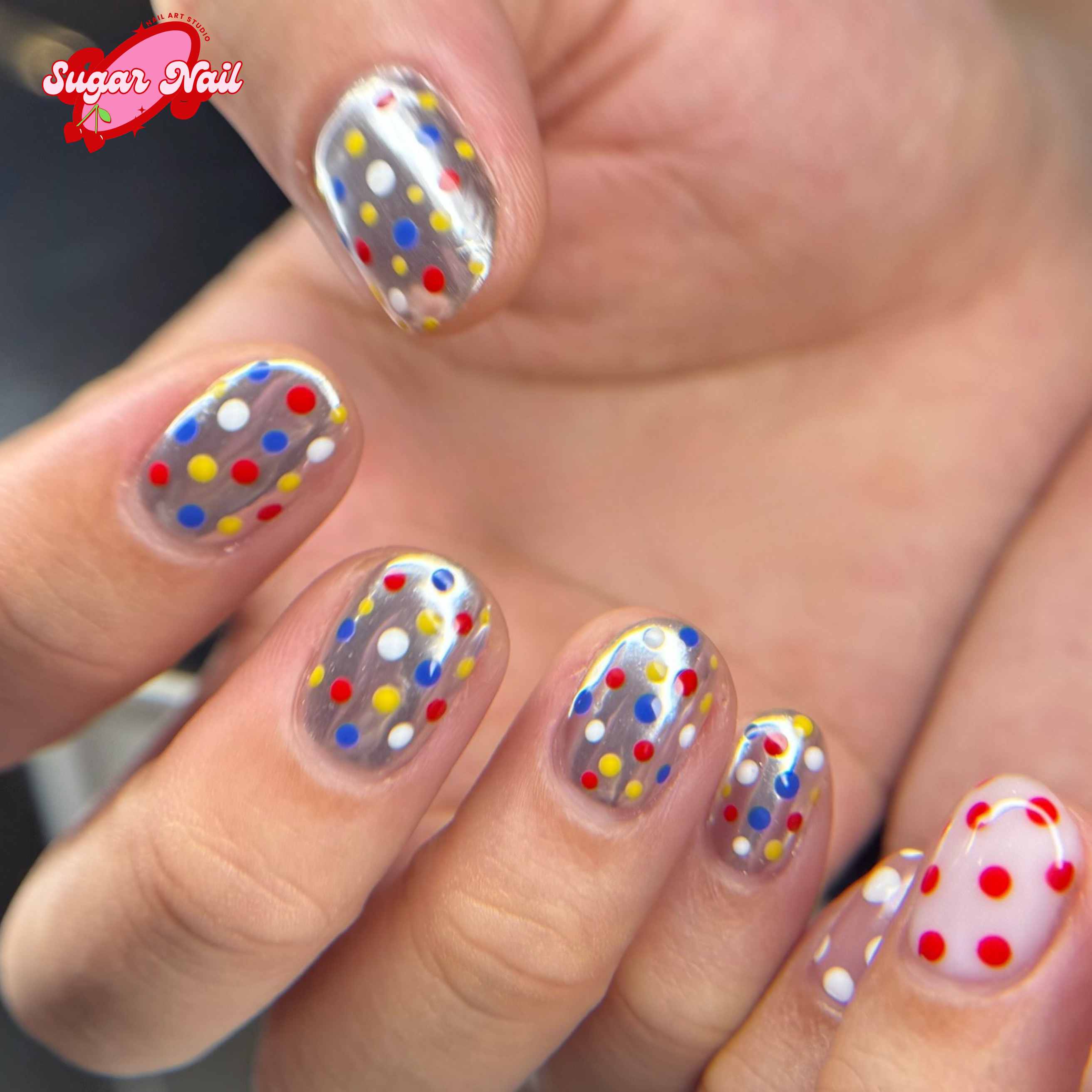 Color Sweet Polka Nails