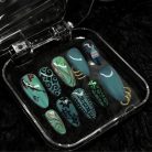 Roronoa Zoro Wano Nails – One Piece Anime Press-On Set, Abstract Green Design &amp; Piercings | Dragonnail