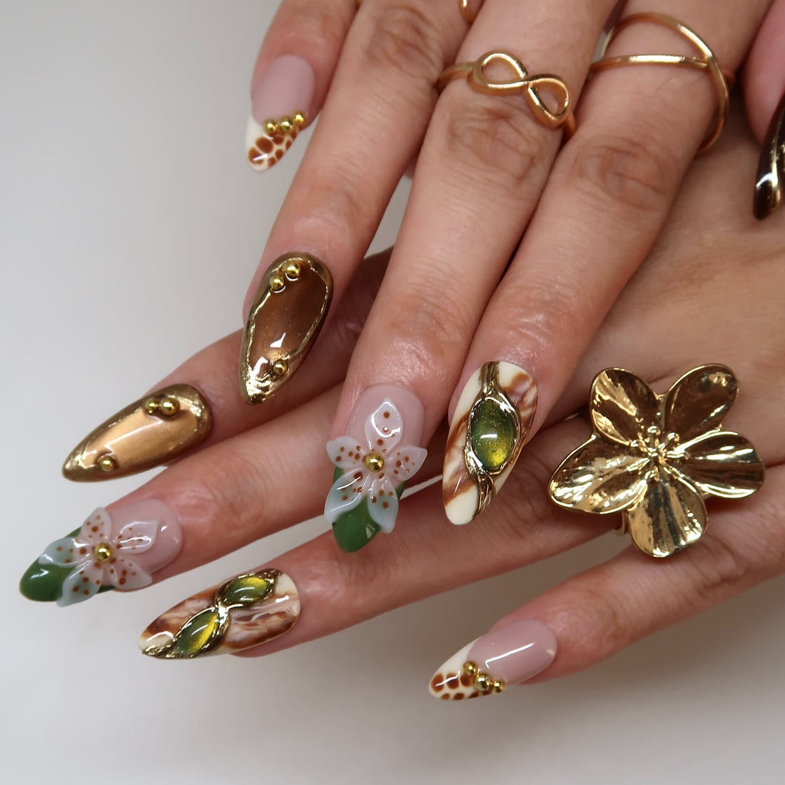 Victoria's Love Letters