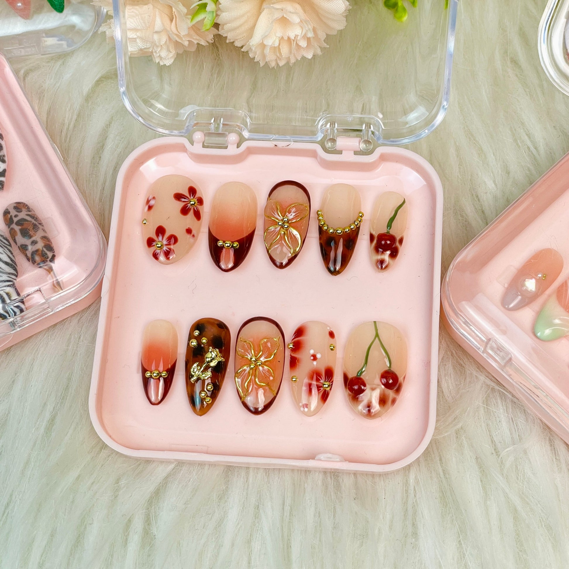 Cherry Flame – Red Floral &amp; Gold Accent