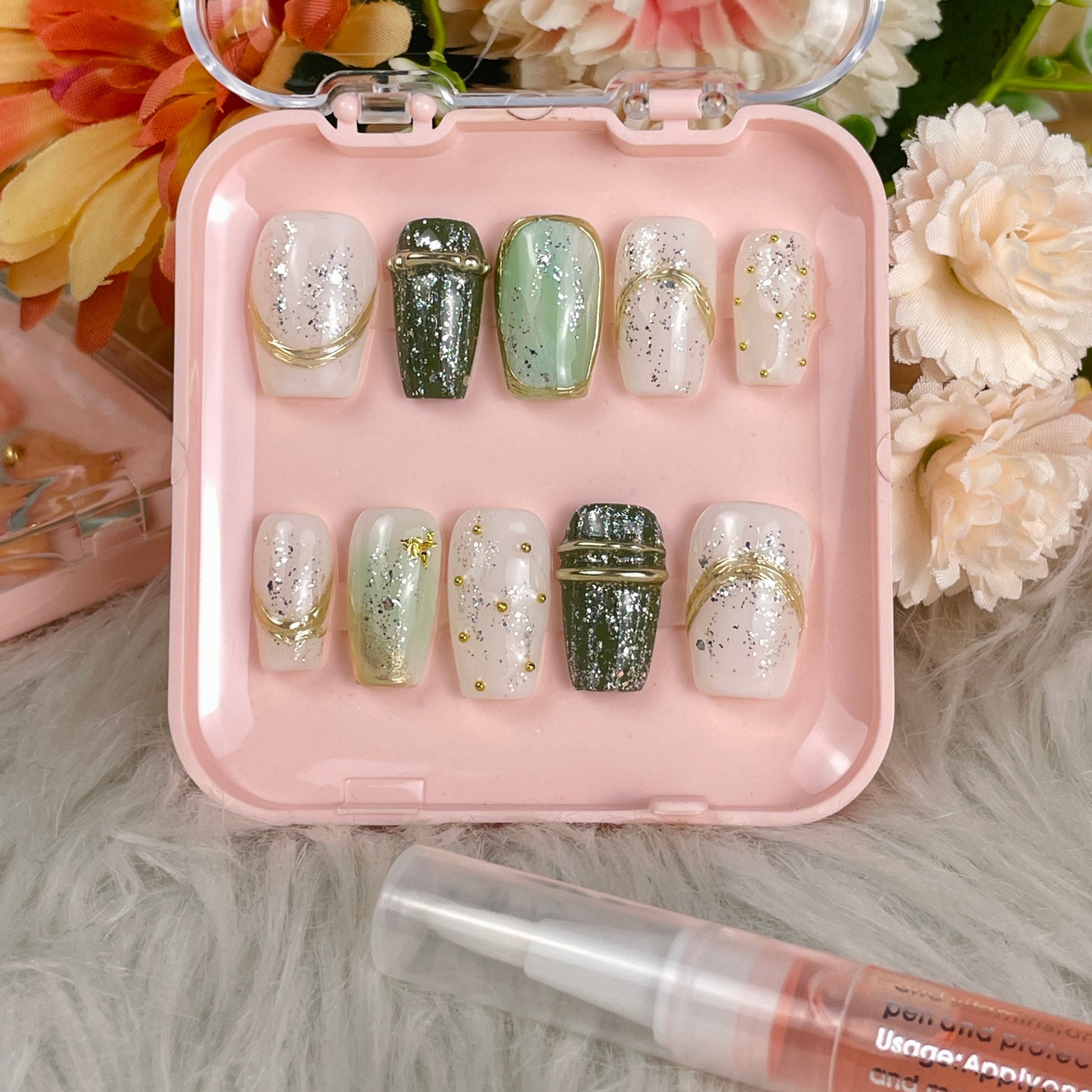 Moss Elegance – Luxe Green &amp; Pearl