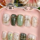 Moss Elegance – Luxe Green &amp; Pearl