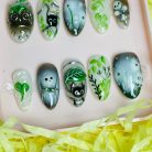 Spooky GardenGhost &amp; Leaf Art