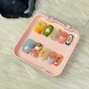 Tropical Picnic – Fruits and Florals