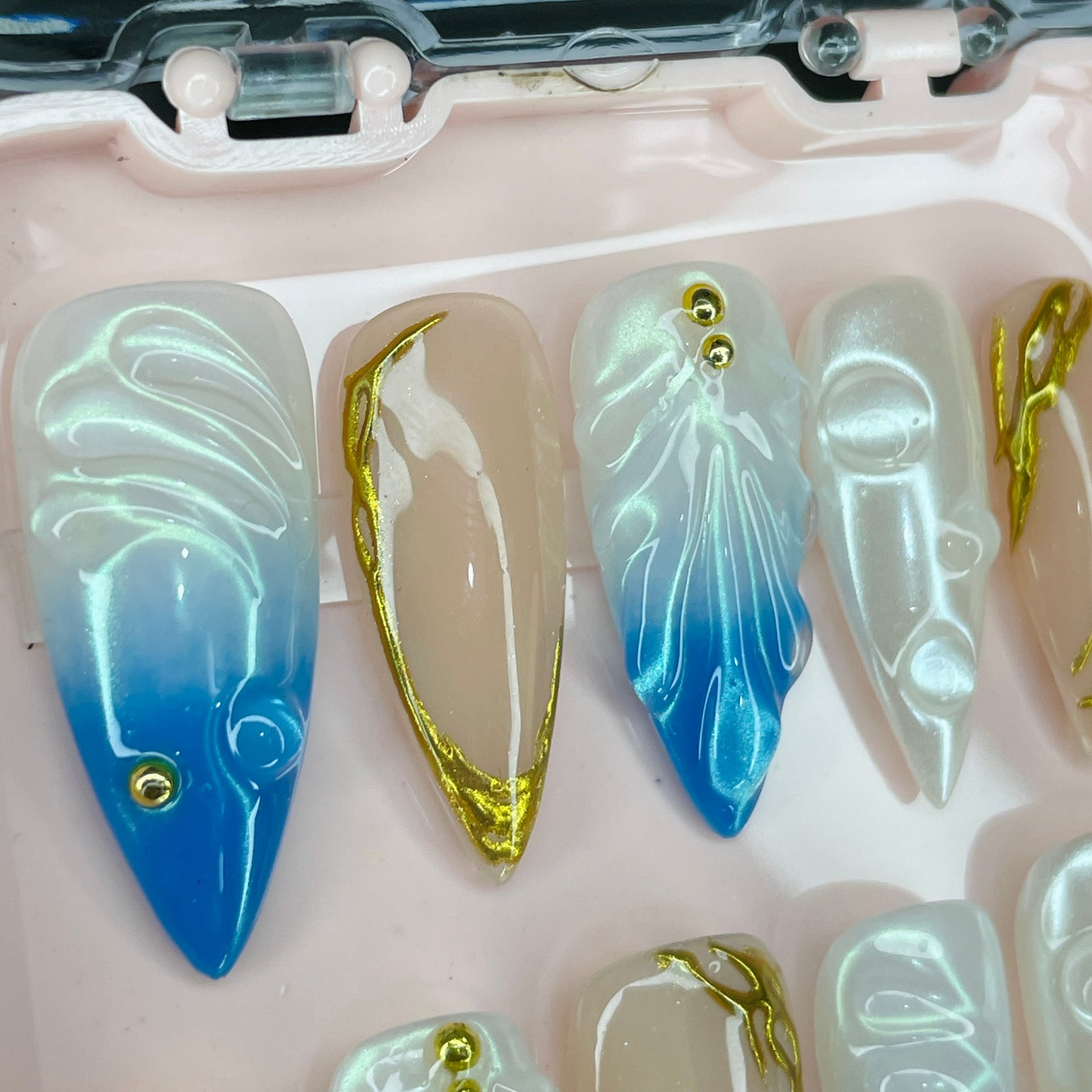 Blue Flame – Handmade Ice &amp; Fire Fantasy