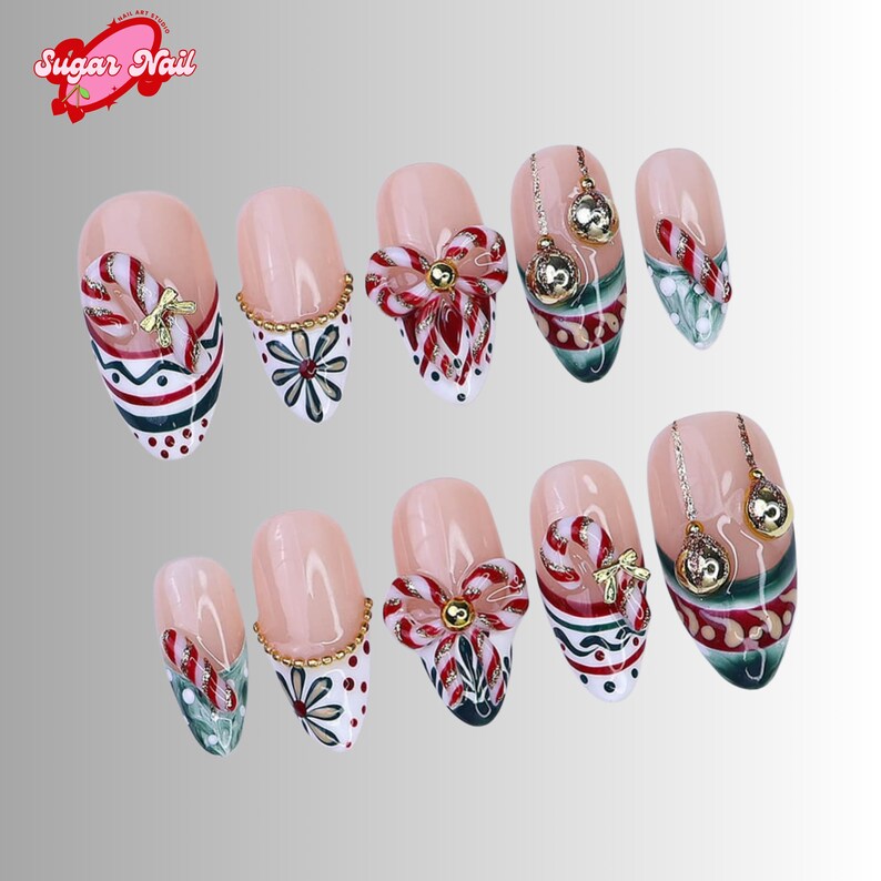 Sweet Noel Nails