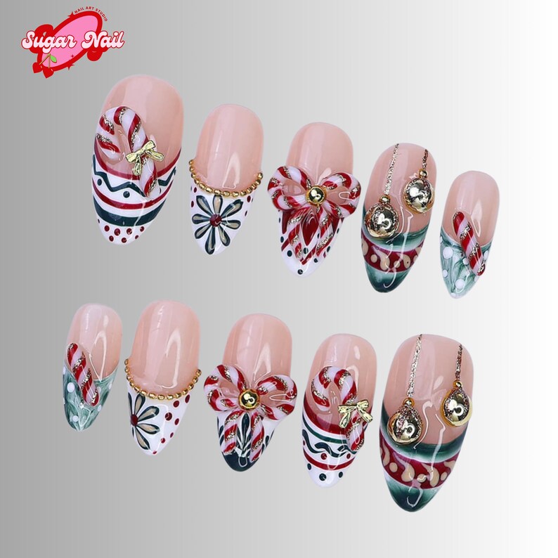 Sweet Noel Nails