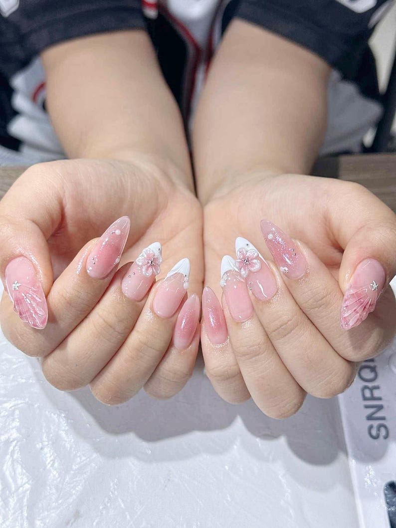 3D Flower FreeStyle Medium Almond Press On Nails | Pink ombre nail | French nail