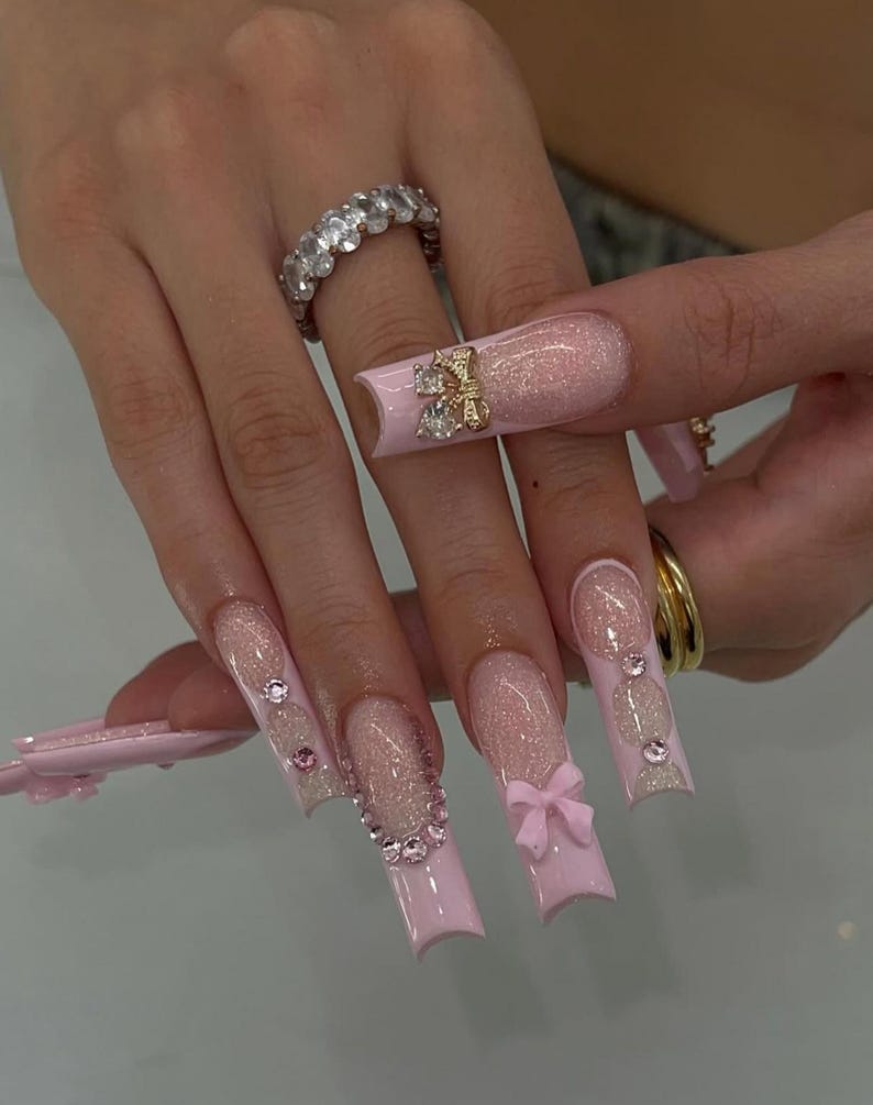 Princess Crystal Bow Press On Nails: Light Pink Cat Eye, Glitter French Tip | Valentines Pink Bow Press On Nails | Pink French Nail Art