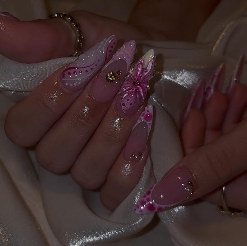 Tropical Flower Press On Nails | Airbrush Pink Floral Nail Art | 3D Floral Mermaid Nails | Spring Summer Beach Party Press Ons | Luxury Nail