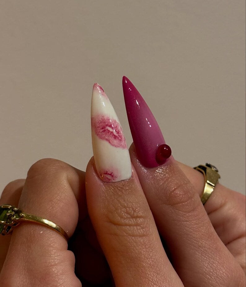 Gothic Glam Press On Nails | 3D Red Pink Chain Nail Art | Handmade Edgy Croc Texture Nails | Dark Romance Stiletto Nails | Y2K Nails