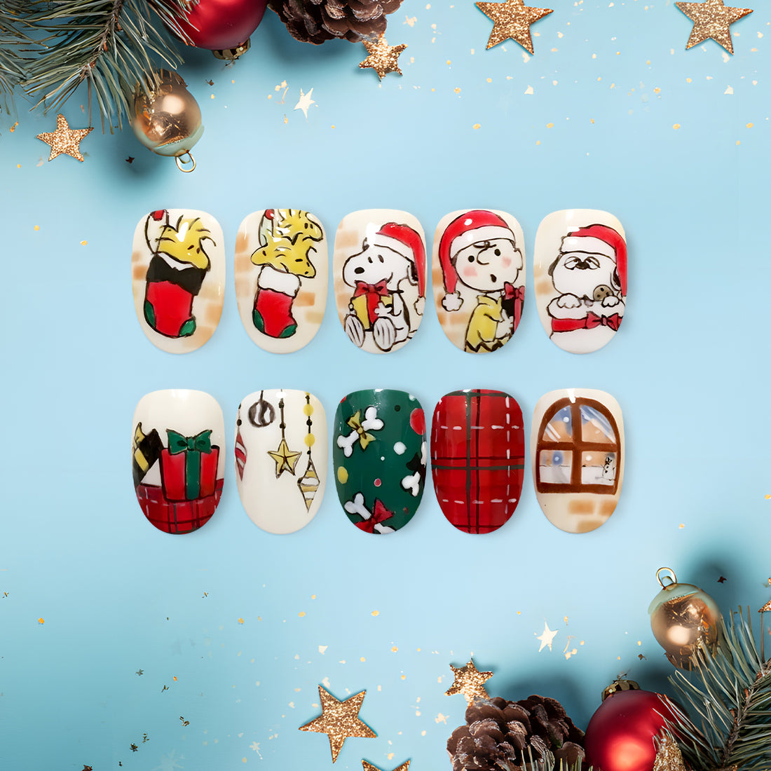 Cute Christmas Cartoon Press-On Nails, Holiday Nail Art with Snoopy, Stockings &amp; Gift Box Design — Festive Hand-Painted Nail Set