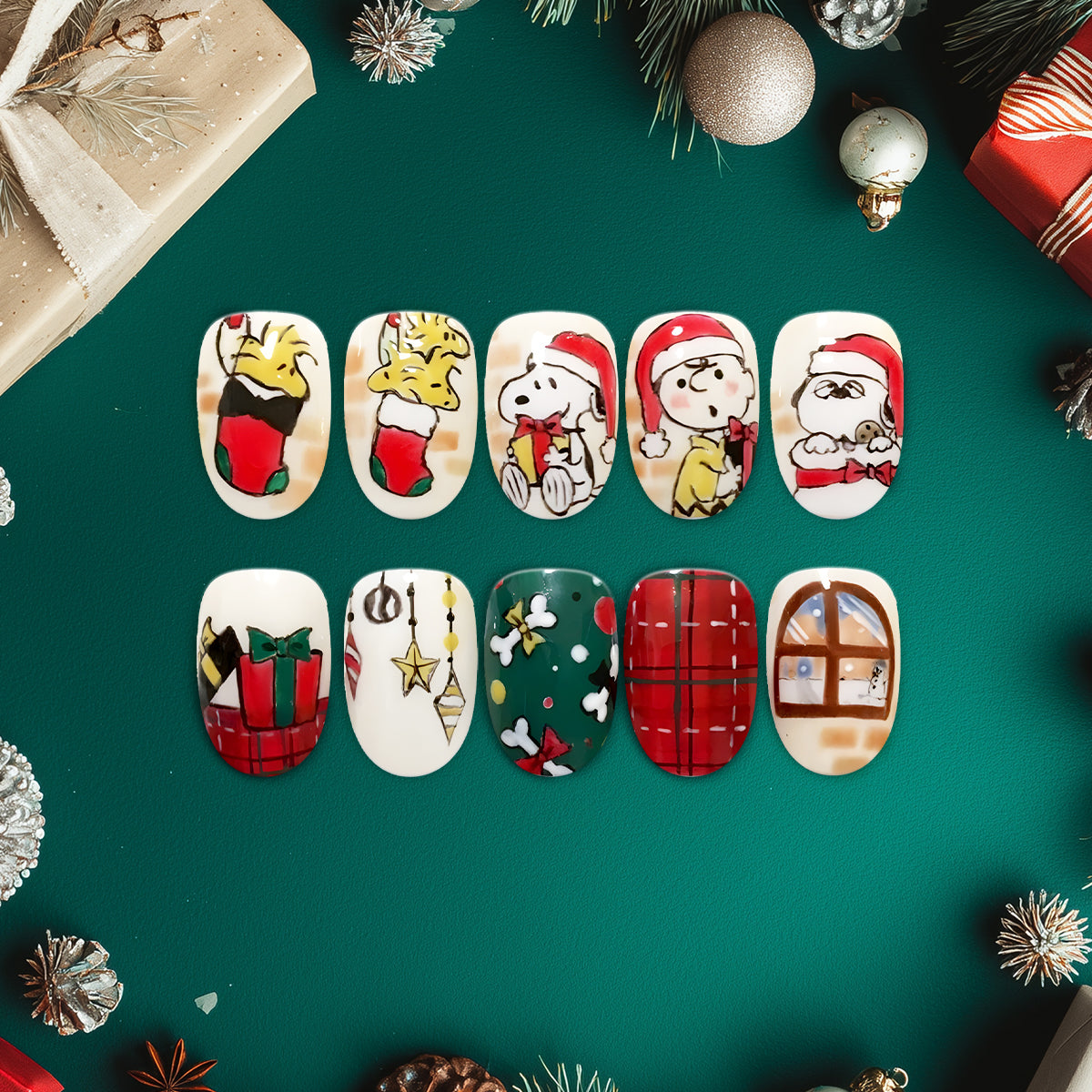 Cute Christmas Cartoon Press-On Nails, Holiday Nail Art with Snoopy, Stockings &amp; Gift Box Design — Festive Hand-Painted Nail Set