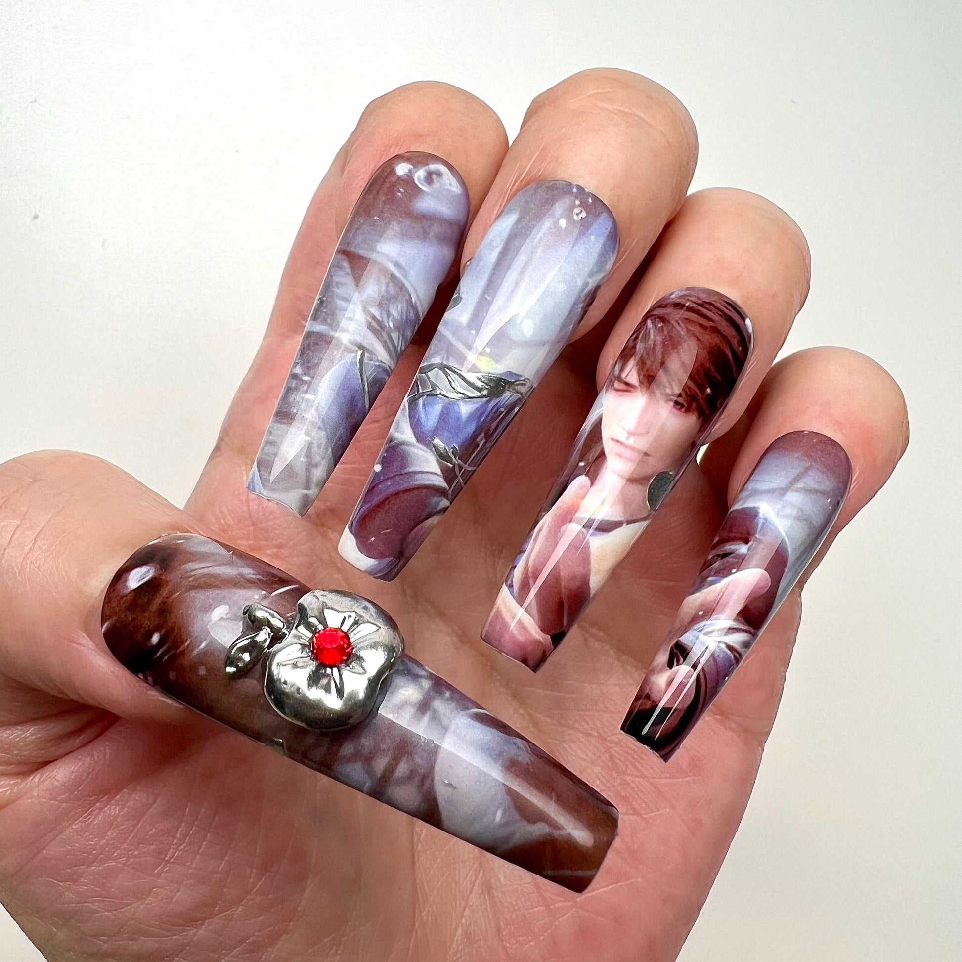 Levi Ackerman Nails – Attack on Titan Press-On Nail Set, Military Commander Chain Edition | Dragonnail
