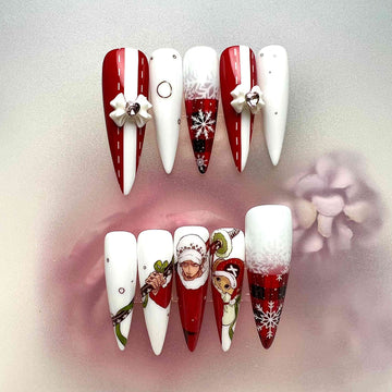 One Piece Christmas Nails – Chopper &amp; Law Holiday Press-On Nail Set | Dragonnail