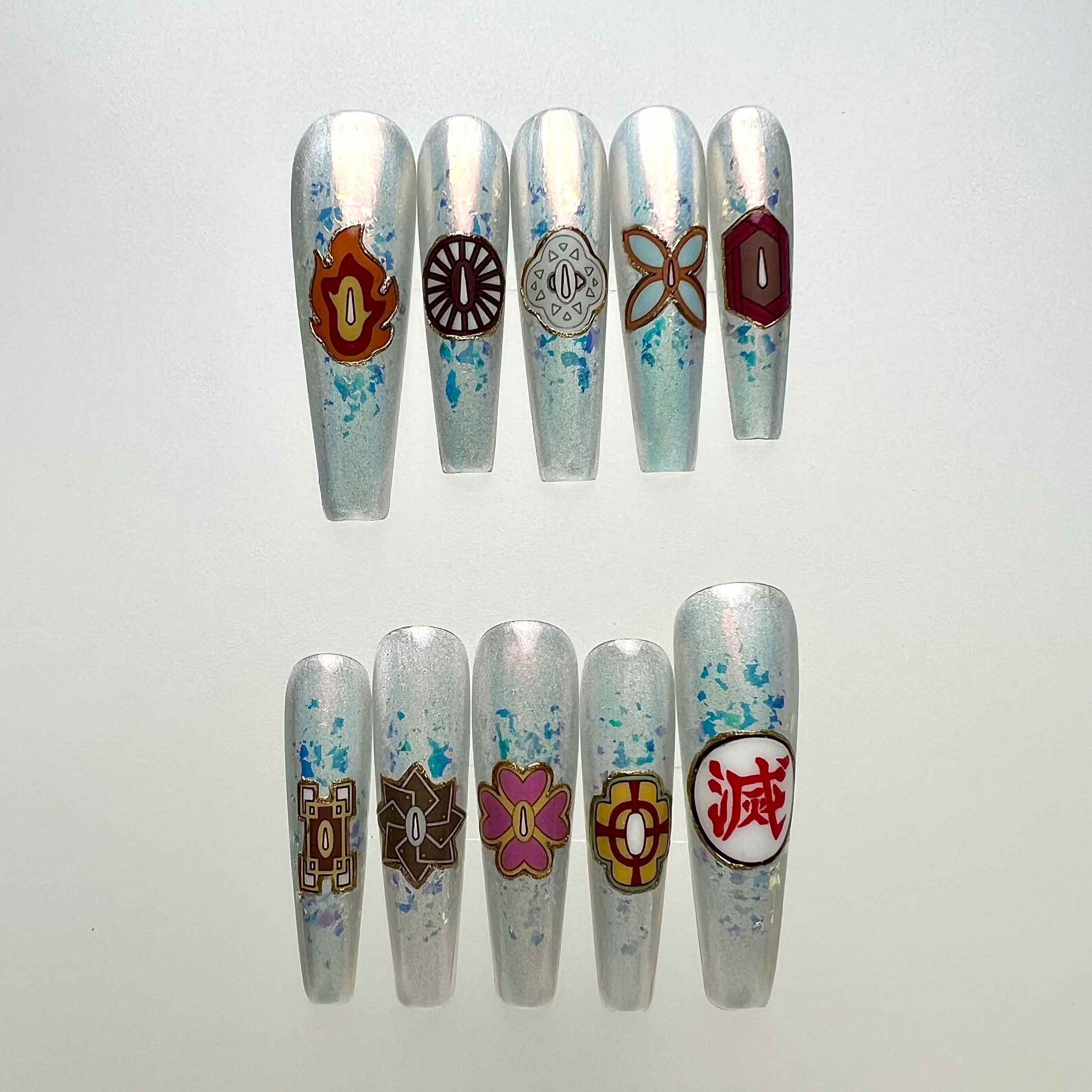 emon Slayer Hashira Symbol Nails – KNY Press-On Set, Full Hashira Crest &amp; Silver Aurora Chrome Design | Dragonnail