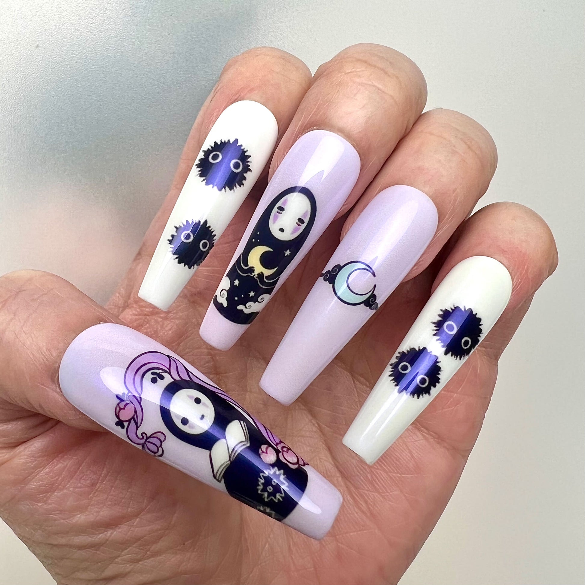 No-Face Nails – Studio Ghibli Press-On Set, Cute Soot Sprites &amp; Jiji, Pastel Lavender Kawaii Design | Dragonnail