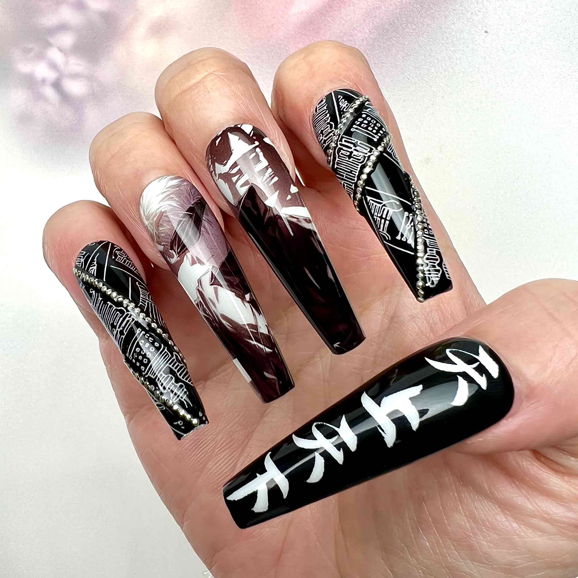 Gojo Satoru Nails – Jujutsu Kaisen JJK Press-On Set, Blue Six Eyes &amp; Black/White Kanji Split Design | Dragonnail