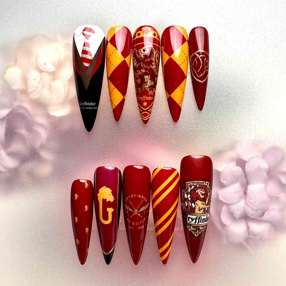 Harry Potter Gryffindor Nails – HP Press-On Set, Red &amp; Gold Argyle, Crest &amp; Quidditch Design | Dragonnail