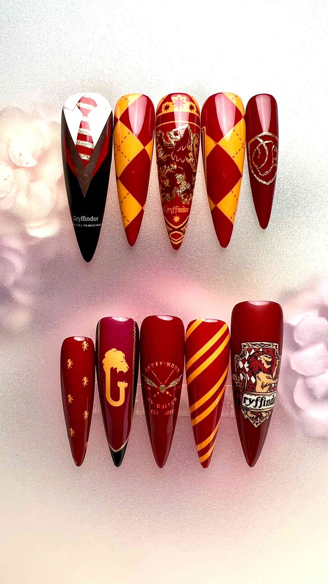 Harry Potter Gryffindor Nails – HP Press-On Set, Red &amp; Gold Argyle, Crest &amp; Quidditch Design | Dragonnail