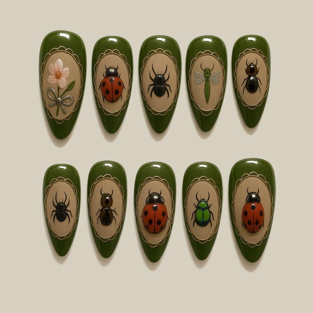 Hand-painted Bug Press On Nails 3d Insect Themed Nails Art Insect Lover Nails Medium Almond Fake Nails Dragonnail