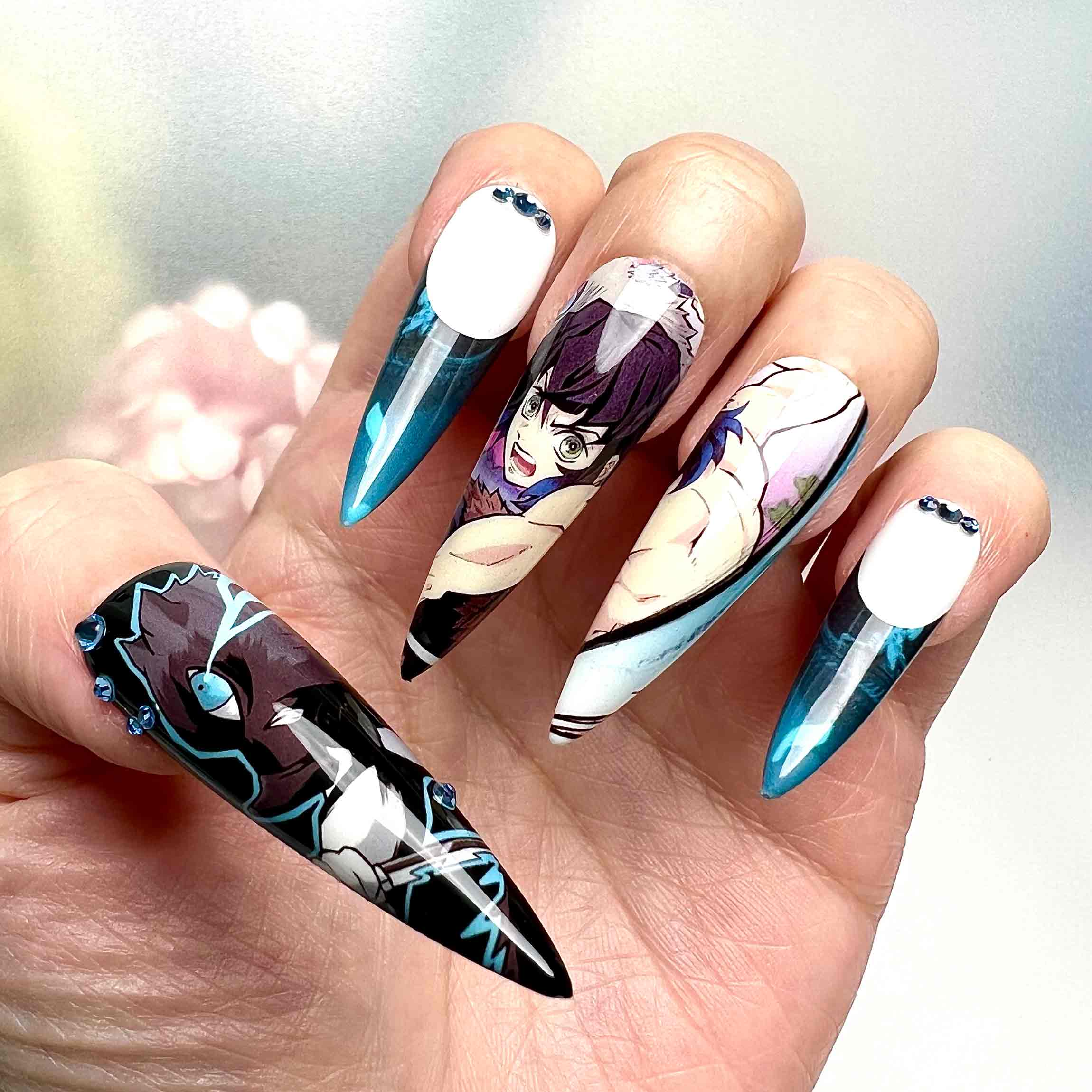 Inosuke Hashibira Nails – Demon Slayer KNY Press-On Set, 3D Blue Gem &amp; Beast Breathing Anime Design | Dragonnail
