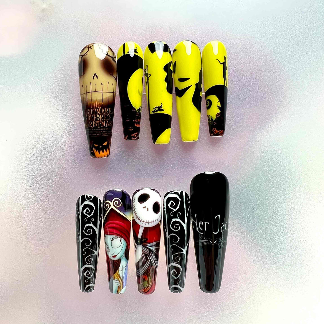 Nightmare Before Christmas Nails – Jack &amp; Sally Press-On Set, Spiral Hill Yellow Moon Anime Design | Dragonnail