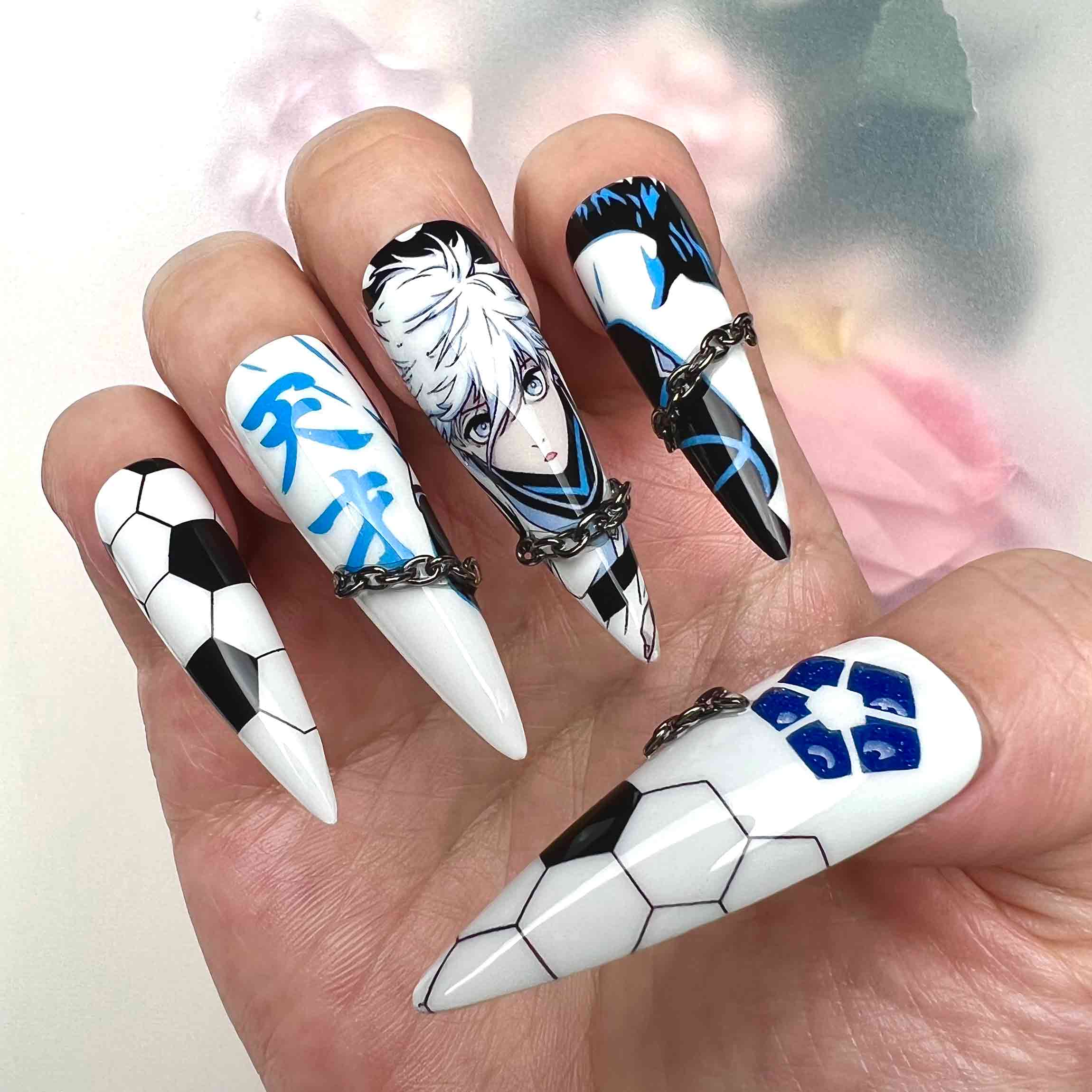 Nagi Seishiro Nails – Blue Lock Anime Press-On Set, 3D Chain &amp; Soccer Design | Dragonnail