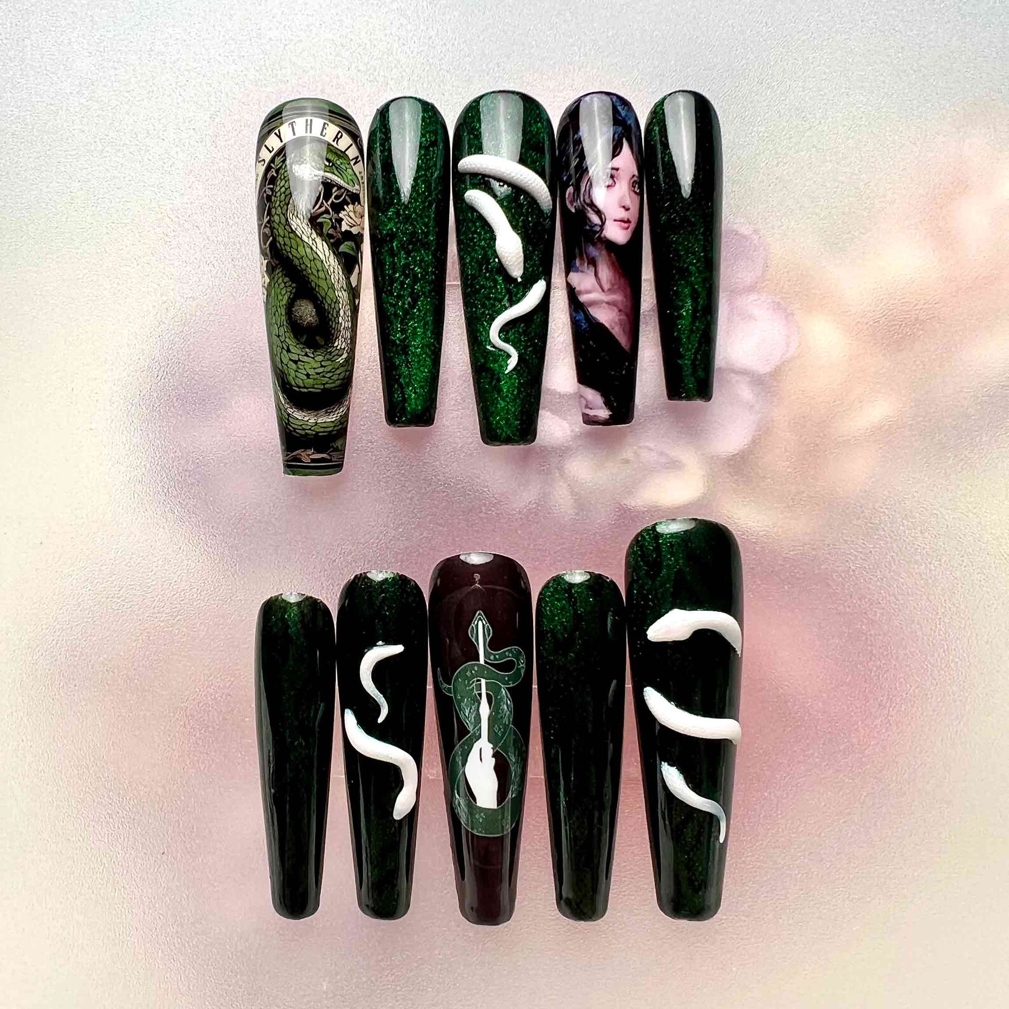 Slytherin Nails – Dark Green Snake Press-On Nail Set, Wizard House Edition | Dragonnail