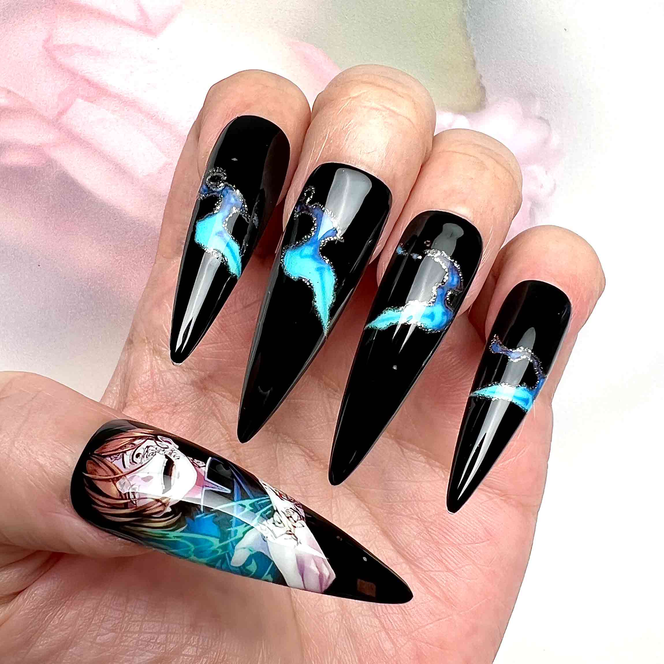 Nobara Kugisaki Nails – Jujutsu Kaisen JJK Press-On Set, Black &amp; Blue Aqua Grunge Anime Design | Dragonnail