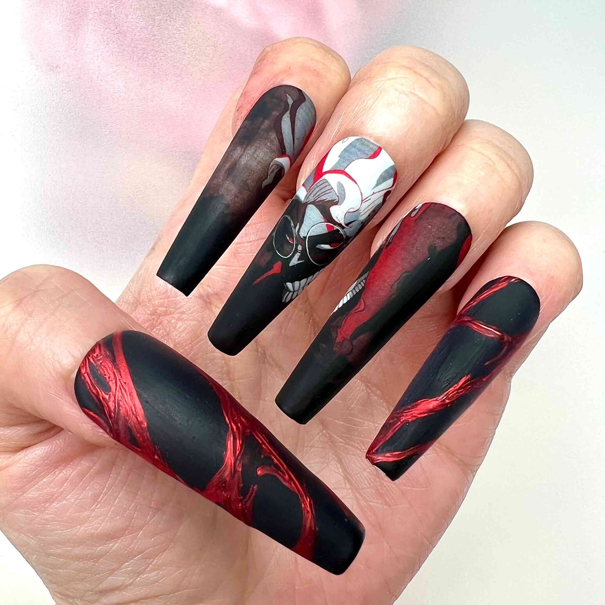 Shogo Makishima Nails – Psycho-Pass Press-On Set, 3D Red Chrome &amp; Matte Black Gothic Anime Design | Dragonnail