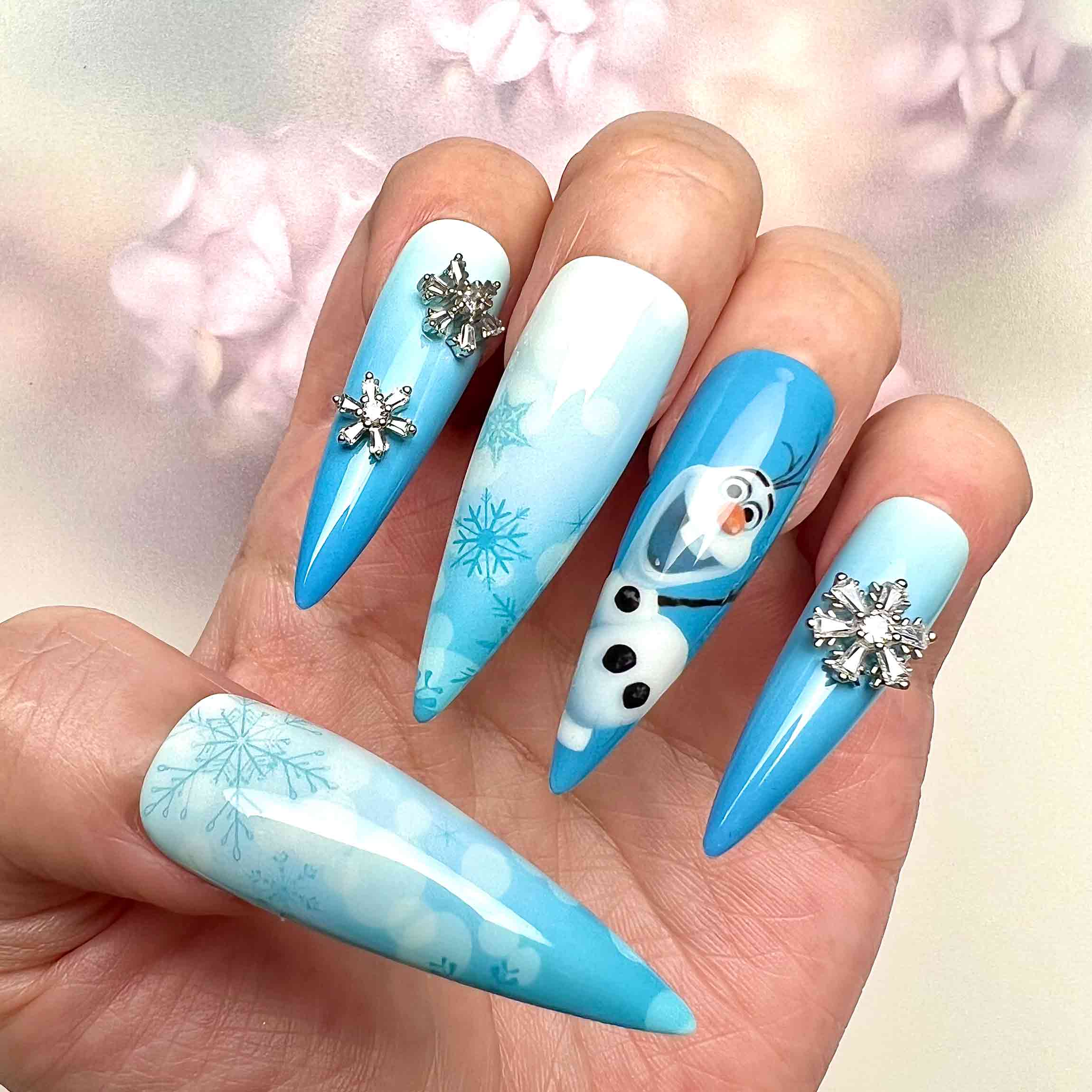 Frozen Nails – Disney Olaf Press-On Set, 3D Snowflake Gem &amp; Winter Blue Design | Dragonnail