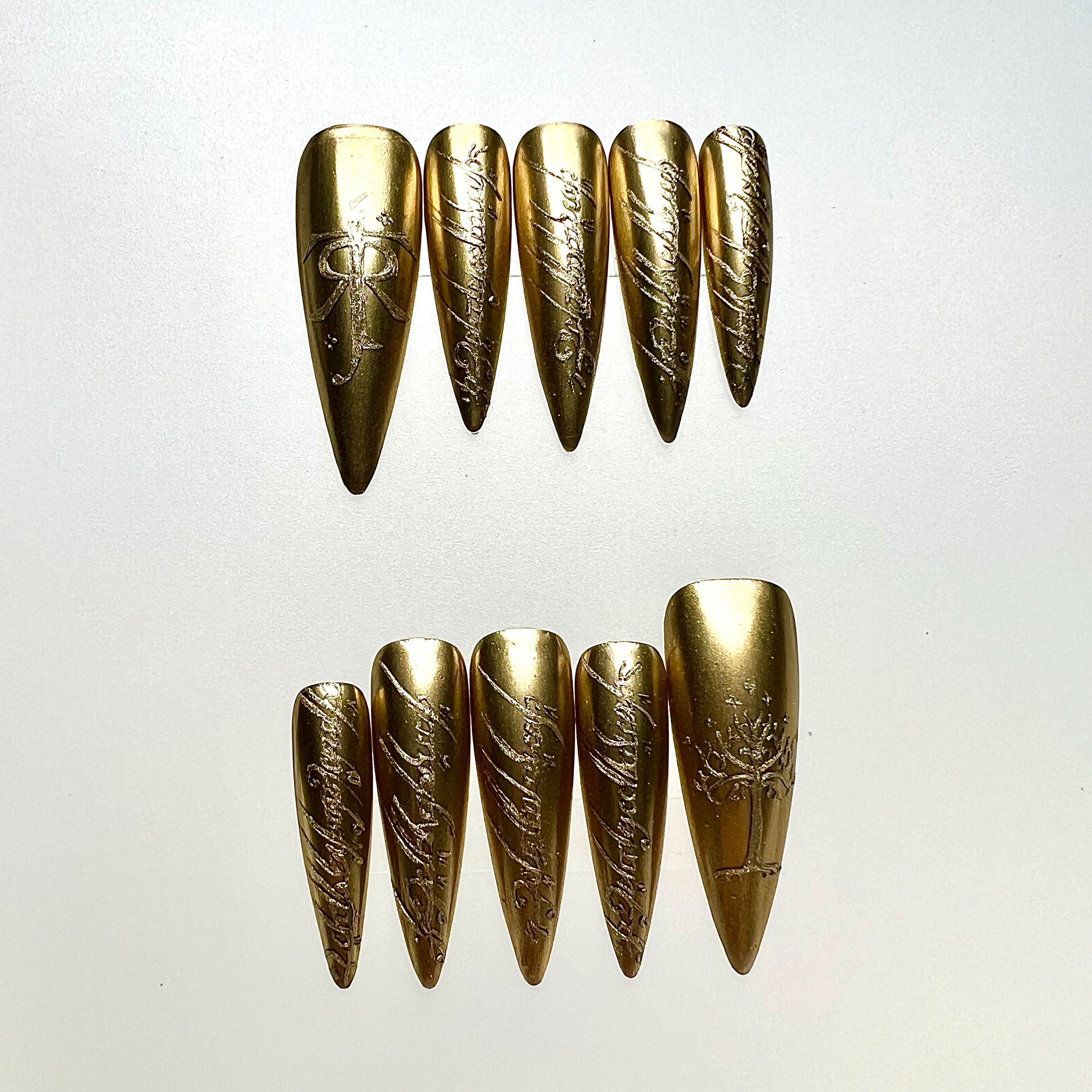 Lord of the Rings Nails – Gold Chrome Press-On Set, Elvish Script &amp; Tree of Gondor Design | Dragonnail