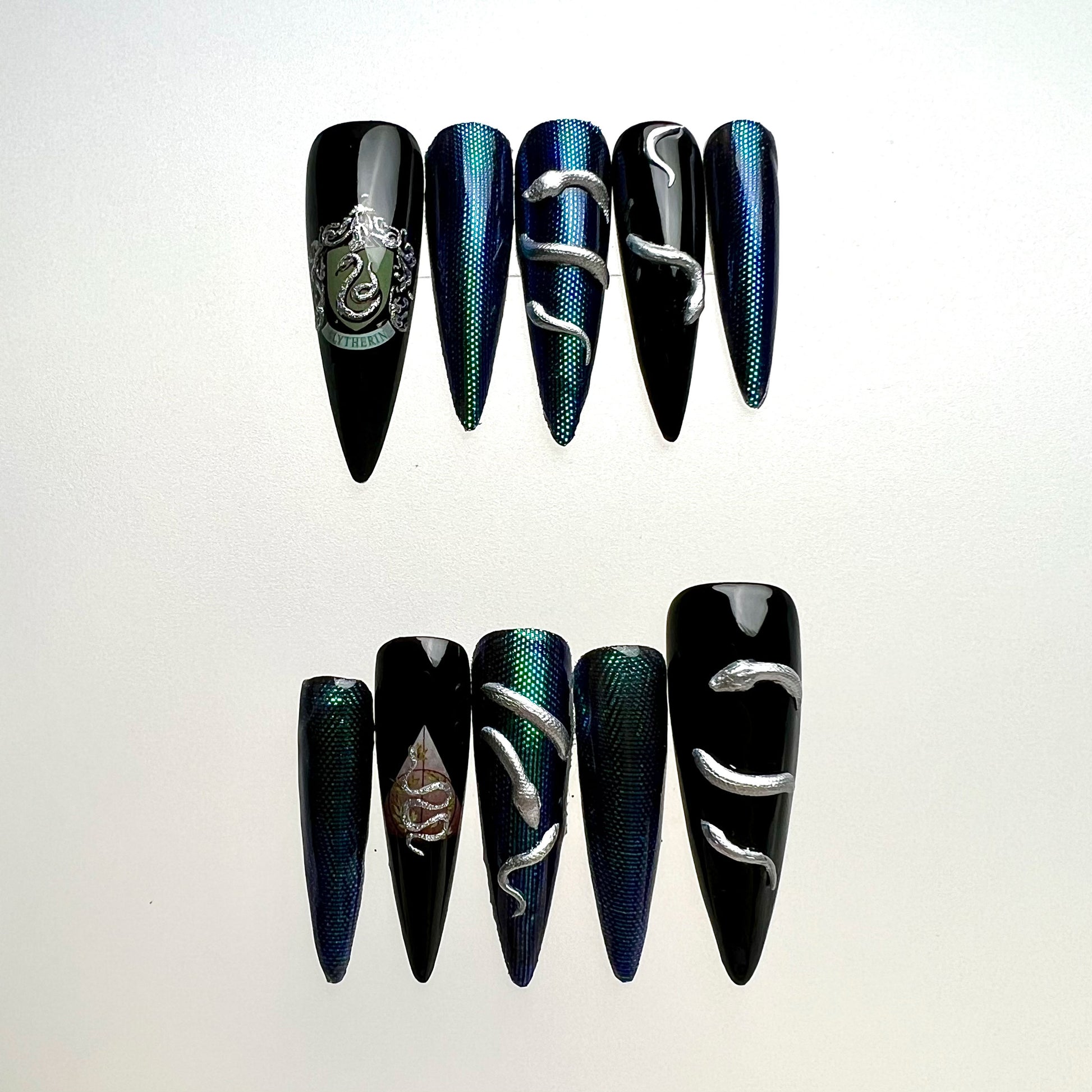 Slytherin Chrome Nails – HP Press-On Set, 3D Silver Snake &amp; Green/Blue Duo-Chrome Design | Dragonnail