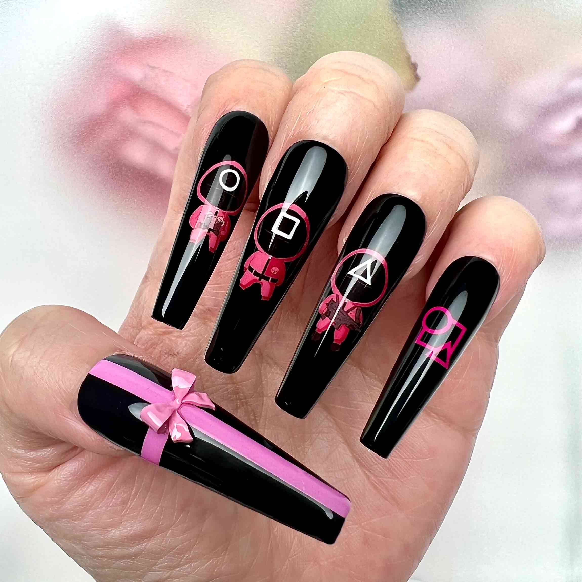 Squid Game Nails – Pink Guard &amp; Player Number Press-On Nail Set | Dragonnail