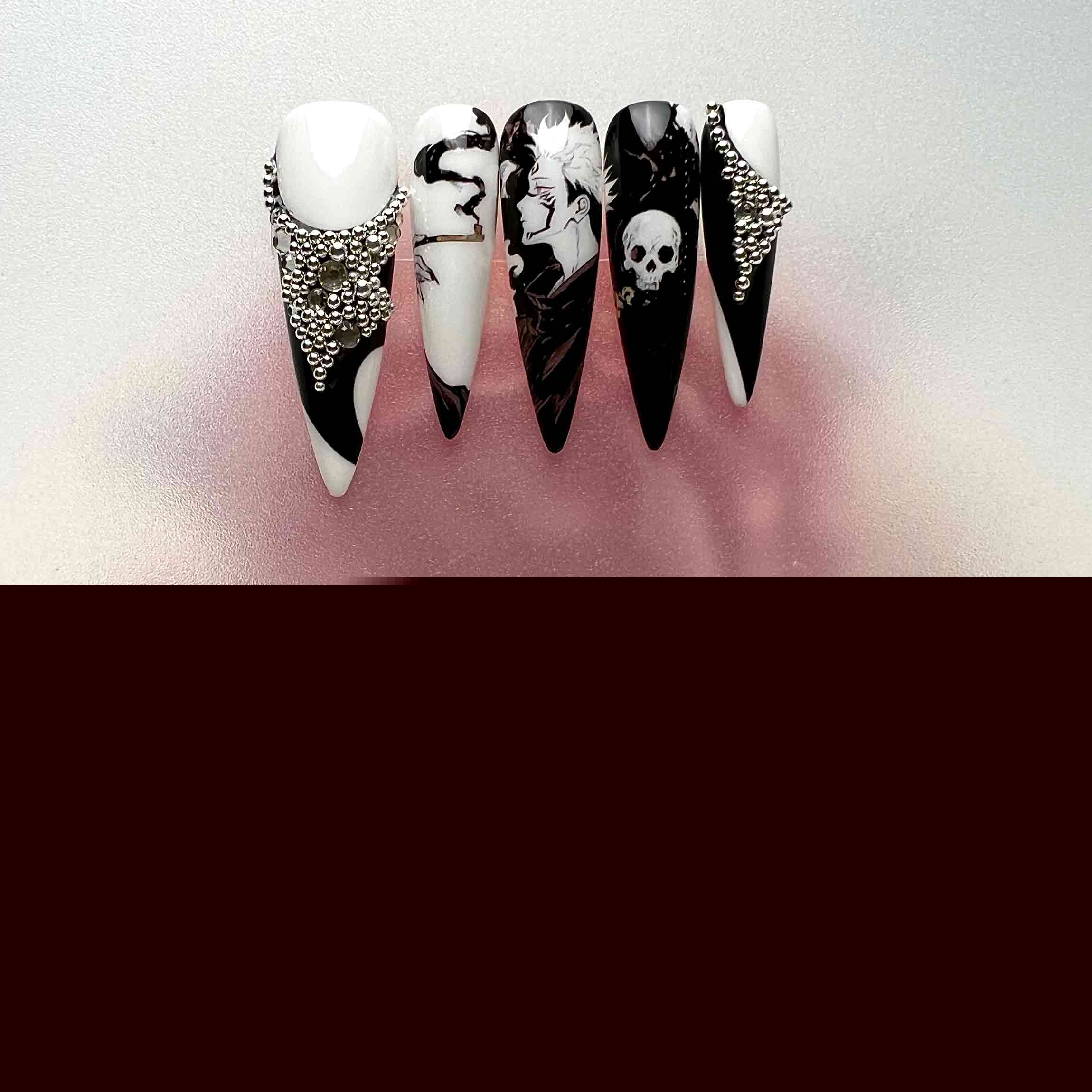 Gothic Skull Nails – Black &amp; White Press-On Set, 3D Silver Micro-Bead &amp; Skeleton Art Design | Dragonnail