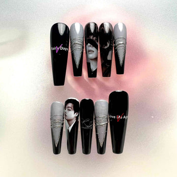 V BTS Nails – Kim Taehyung "Layover" Press-On Set, 3D Chain "Rainy Days" K-pop Design | Dragonnail
