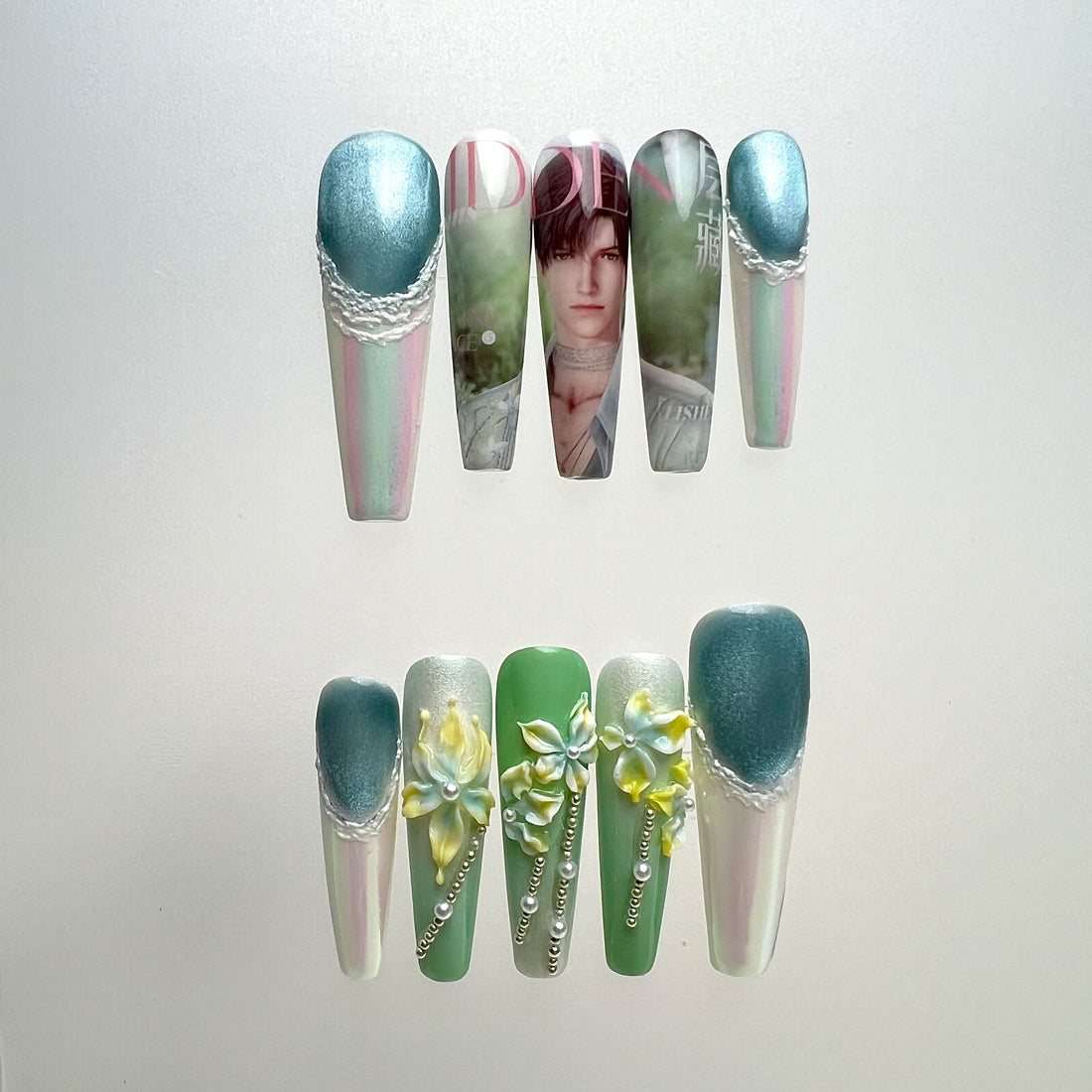 Xavier Nails – Love and Deepspace L&amp;DS Press-On Set, 3D Flower &amp; Chrome Holographic Game Design | Dragonnail