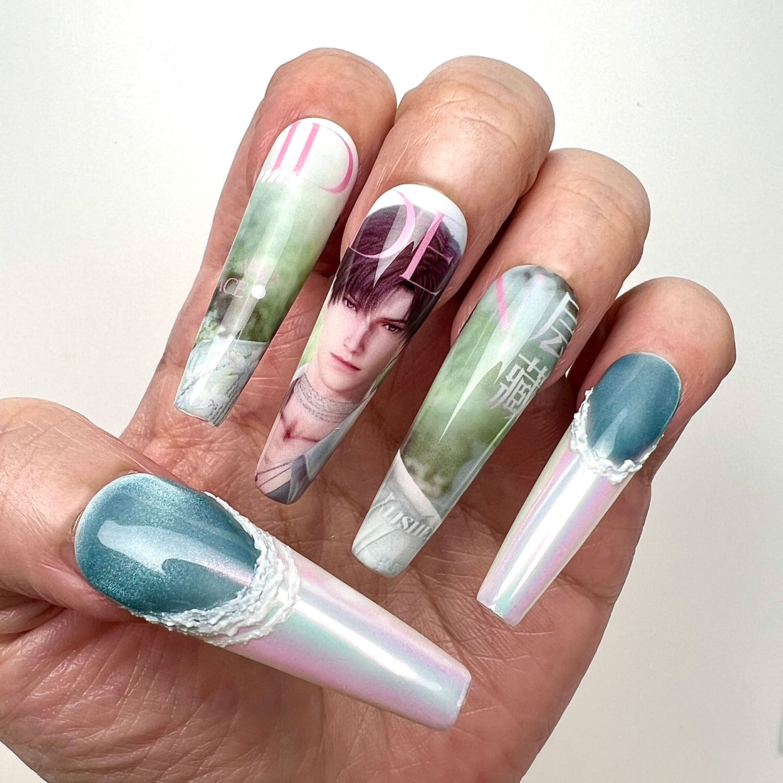 Xavier Nails – Love and Deepspace L&amp;DS Press-On Set, 3D Flower &amp; Chrome Holographic Game Design | Dragonnail